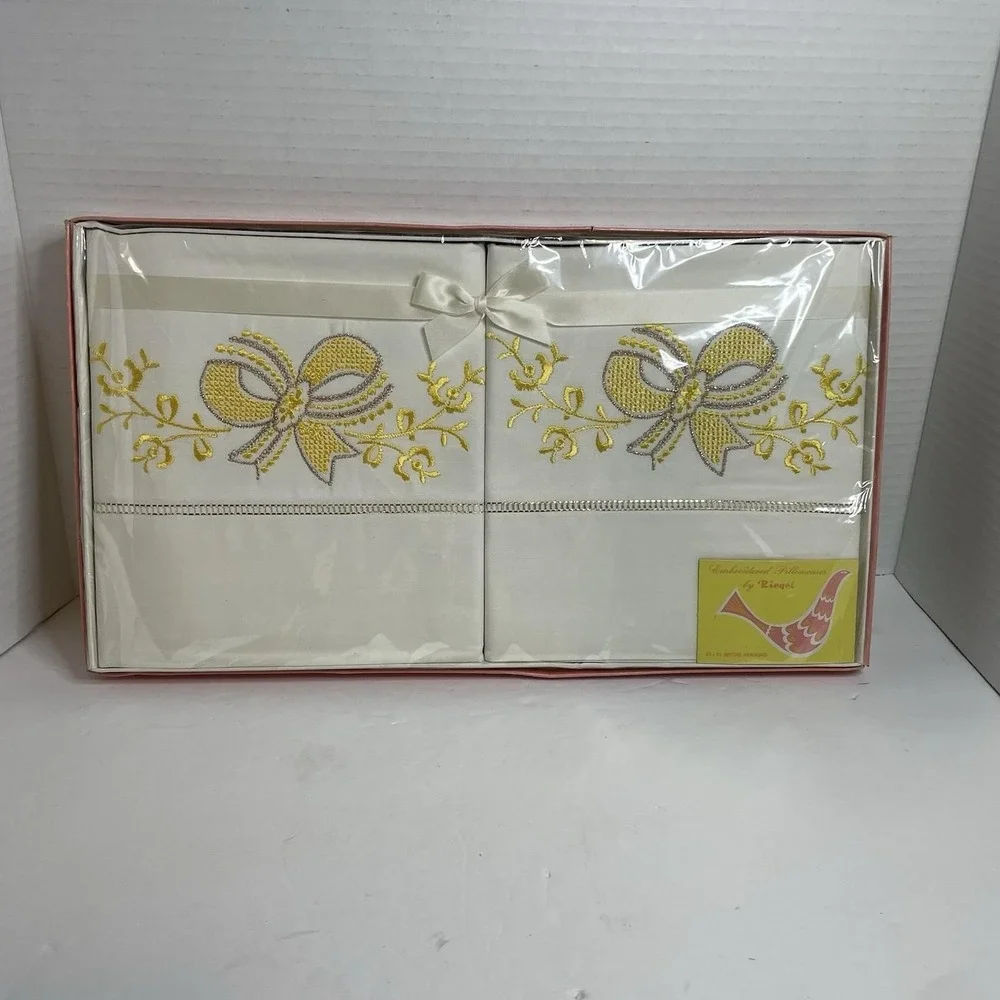 Vintage Pair of Riegel Pillowcases NOS in box embroidered with Yellow Ribbons